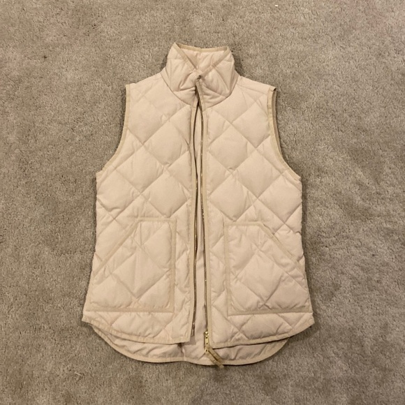 J Crew Women’s quilted vest size xs - Picture 2 of 5